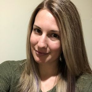 Meet your Posher, Alex